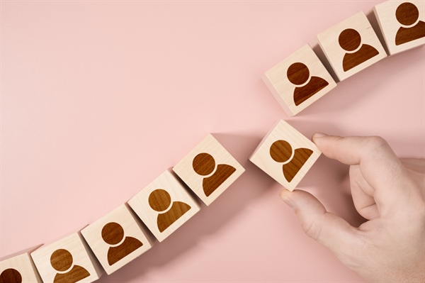 RPO vs. Headhunting: Which Recruitment Model Does Your Company Need?